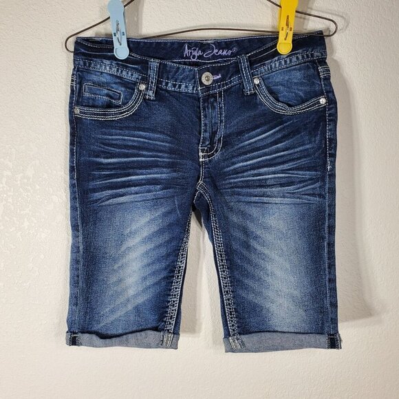 Ariya Jeans Womans Shorts Size 7/8 Rolled Cuff Embellished Denim Bermuda Shorts - Picture 1 of 7